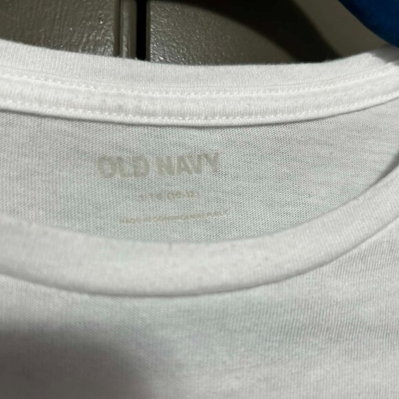 Old Navy “Amour” French Bulldog Graphic Tee – Kids Size 10–12 - Picture 3 of 6